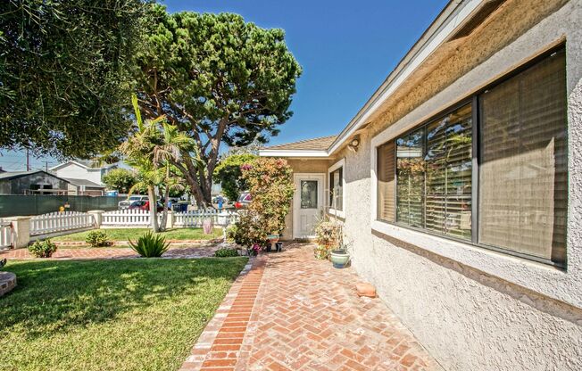 PARTIALLY REMODELED, SPACIOUS & BRIGHT, 4BR2BA HOME IN QUIET RESIDENTIAL NEIGHBORHOOD CLOSE TO SCHOOLS, PARKS, EASY FREEWAY ACCESS & 5 MINS TO BEACH!