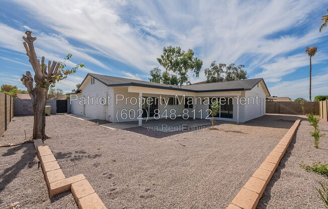 3 beds, 2 baths, 1,895 sqft, $2,250