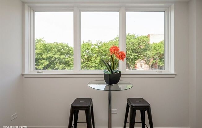 1 bed, 1 bath, 685 sqft, $2,700, Unit 1325-607