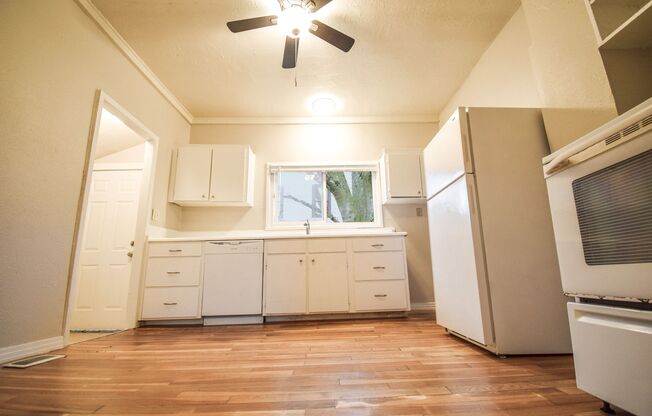 Charming 2 Bedroom House in North Portland