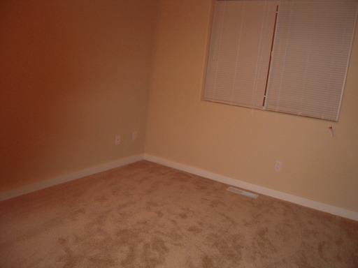 Beautiful 4 Bedroom Home Great Location
