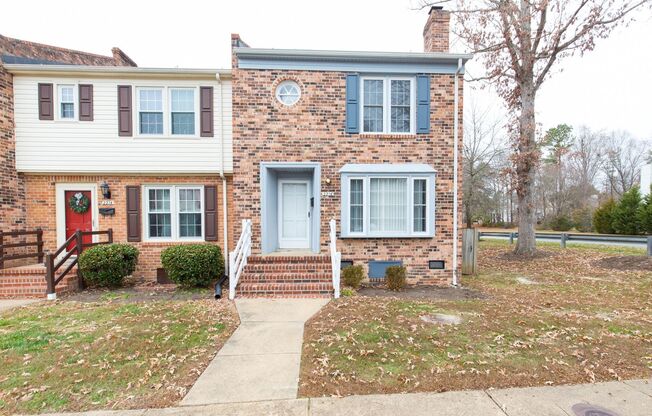 Wonderful Westend Townhome