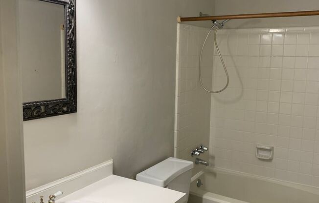 3995 Valley Court Unit D