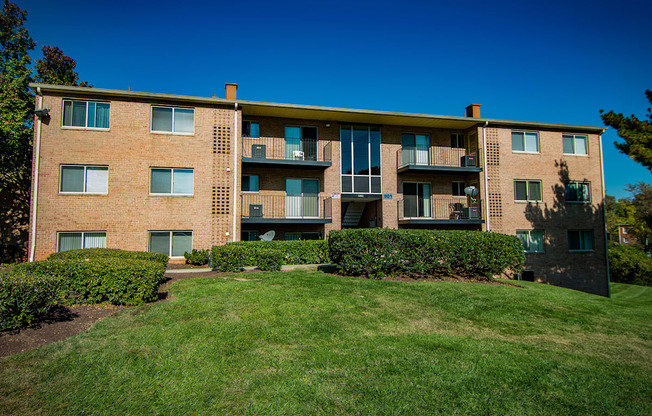 Glen Willow Apartments Building Exterior 21