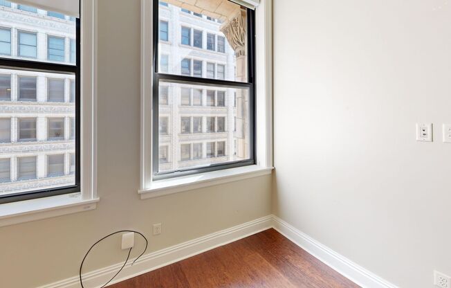 1 bed, 1 bath, 633 sqft, $1,495, Unit 1405