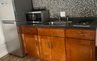 1022 Pine St Unit 2R