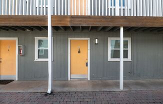 2 beds, 1 bath, $1,195, Unit #114