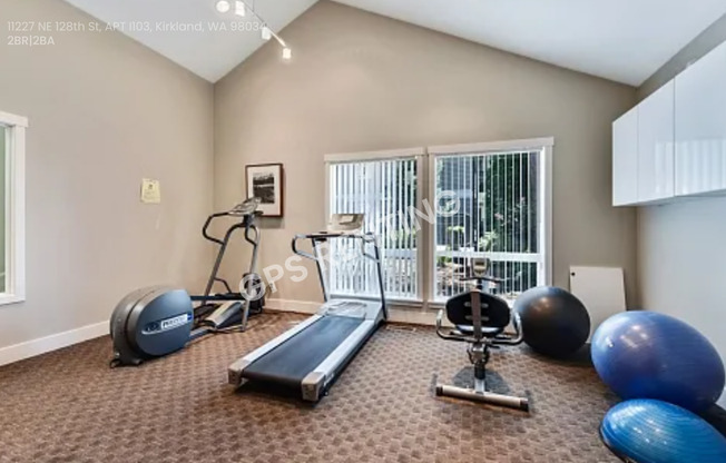 11227 NE 128th St Apt I-301