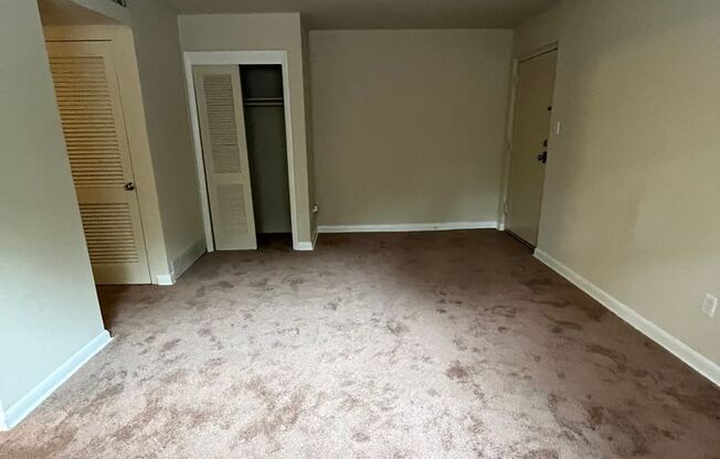 1 bed, 1 bath, 600 sqft, $1,125, Unit A08