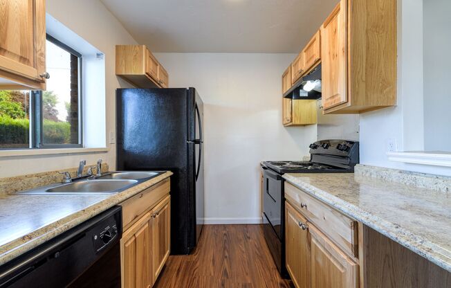 2 beds, 1 bath, 836 sqft, $1,395, Unit 1