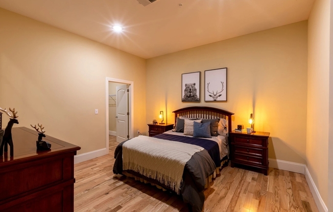 3 beds, 3 baths, 2,120 sqft, $3,795, Unit 8-506