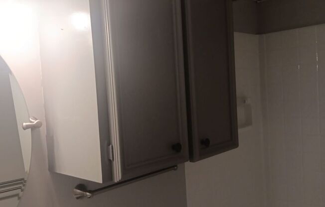 1 bed, 1 bath, 555 sqft, $615, Unit 7814-110