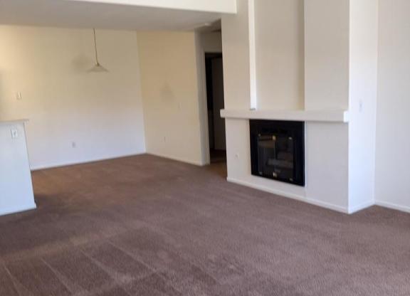 2 beds, 2 baths, $1,350