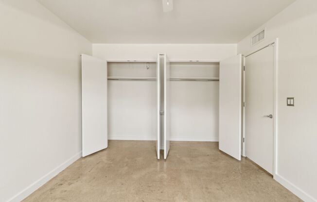 1 bed, 1 bath, 840 sqft, $1,200, Unit 6201