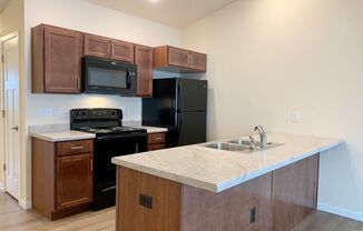 3 beds, 2 baths, 1,165 sqft, $1,520, Unit BS 580-14