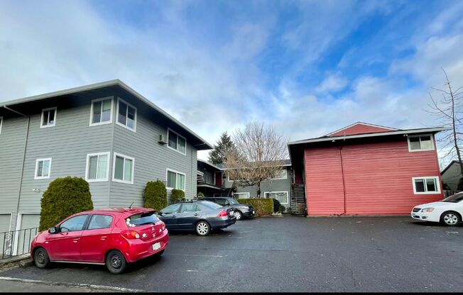 0174-04PP Stark Street Apartments