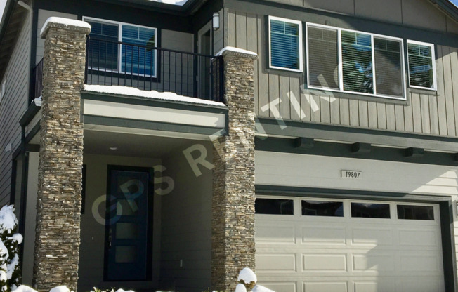 Immaculate Brand New 5 Bedroom In Bothell!