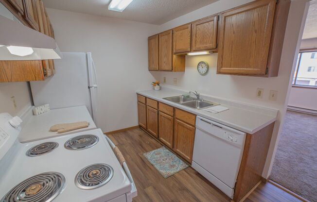 2 beds, 1 bath, 815 sqft, $750, Unit 4416-203