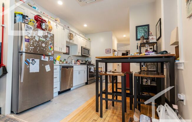 Amazing one bed in Allston.....