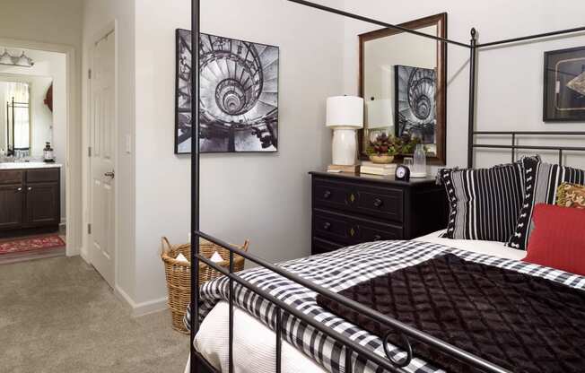 Walton Ridenour model apartment