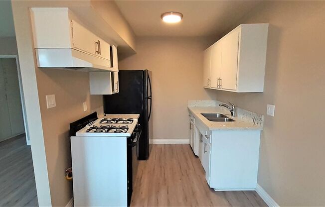 10th &amp; MAGNOLIA ST.