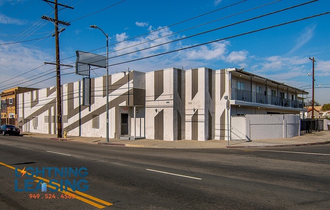 4907 W ADAMS BLVD