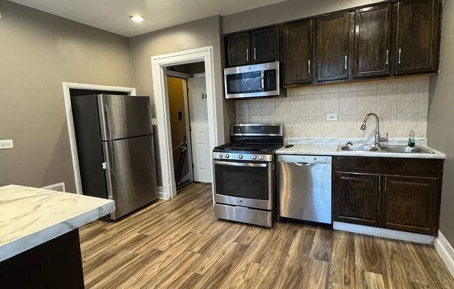 Dempster/Sherman- Apartments