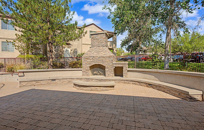 6200 Montano Plaza Dr NW Albuquerque, NM-18