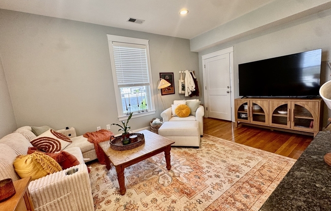 405 S HUNTINGTON AVE