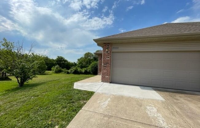 TOTALLY REMODELED - Ozark Walk out Basement Duplex - 4 Bedroom