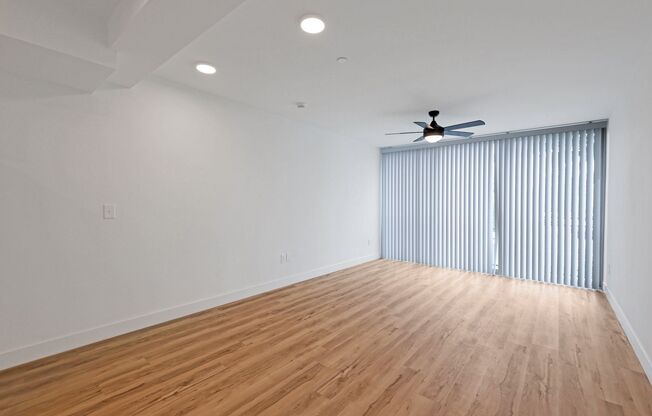 Studio, 1 bath, 452 sqft, $2,275, Unit 2330-107