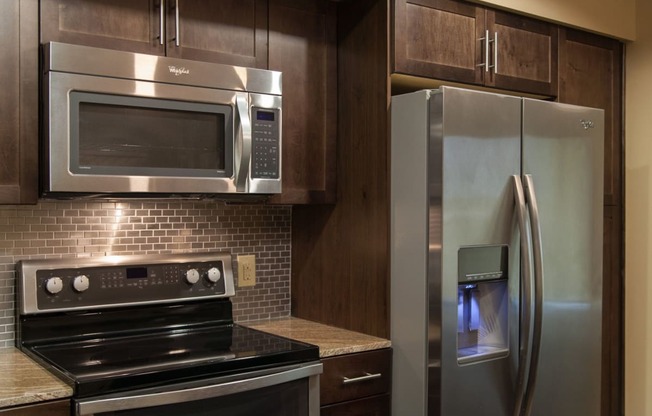 Refrigerator And Kitchen Appliances at Berkshire Riverview, Austin, 78741