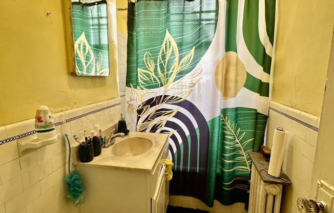 28 Sidlaw Rd Apt 11