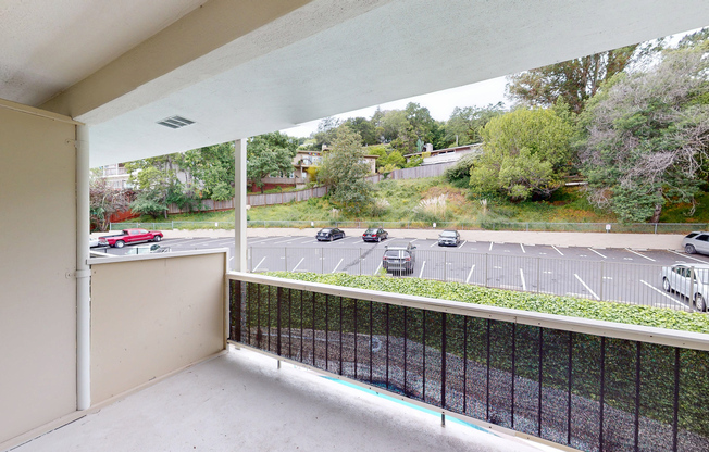 1821 LINCOLN AVE