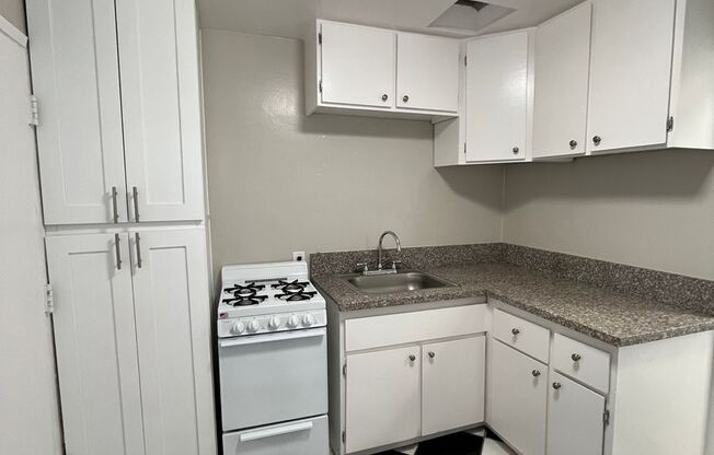 1017 PACIFIC AVE LONG BEACH, CA 90813