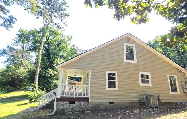 Spacious Single-Family Home in Chattanooga – Ideal Location & Comfort