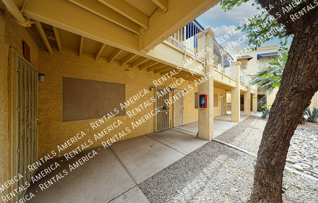 12221 W Bell Road Unit 185