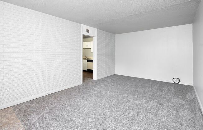 2 beds, 1 bath, $1,195, Unit 805-C