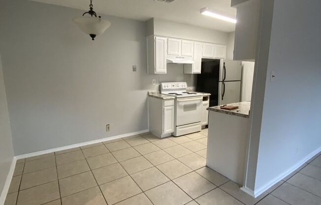 2 beds, 2 baths, $1,695, Unit # #A