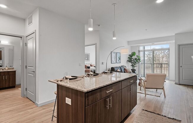 1 bed, 1 bath, 756 sqft, $1,525, Unit 213