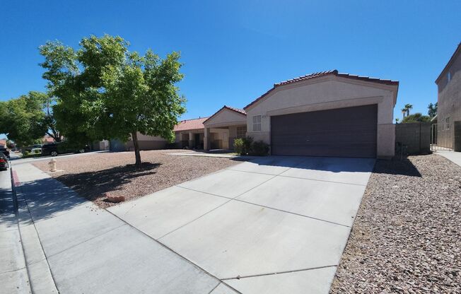 Great Single Story with Open Floorplan in North Las Vegas