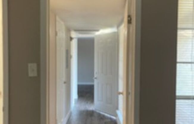 1 bed, 1 bath, 609 sqft, $1,155, Unit 104