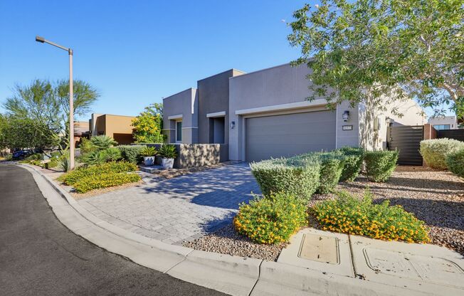 South Summerlin Vistara Gated Community Pool Home