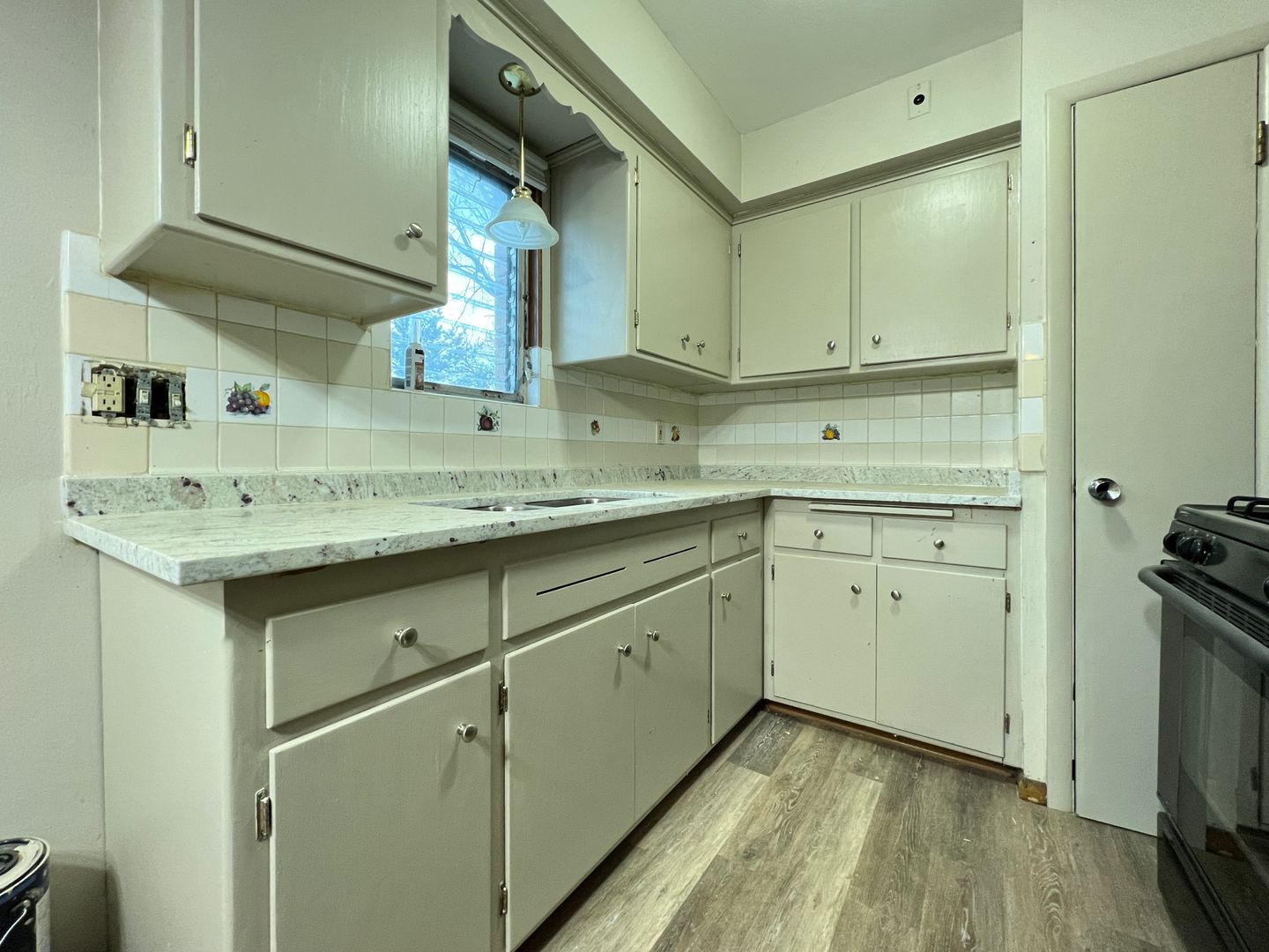 43rd Street  S.- 3952-54