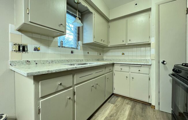 43rd Street  S.- 3952-54