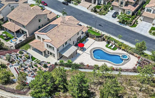 431 MACHADO WAY