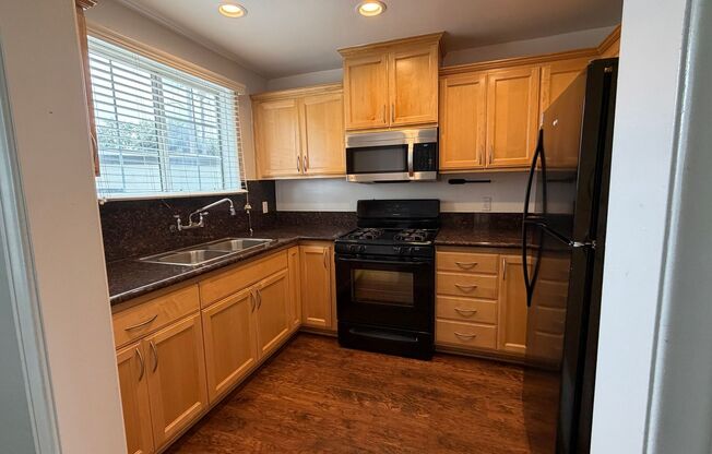 1 bed, 1 bath, 675 sqft, $2,350, Unit G-302