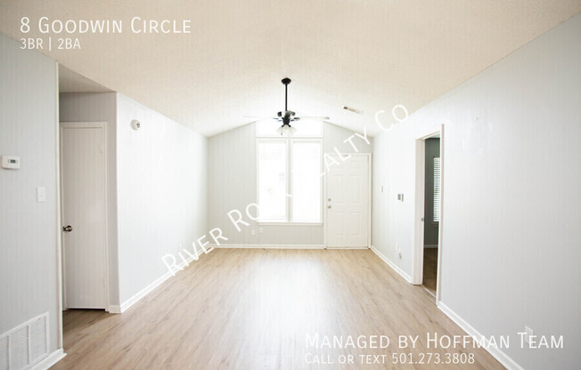 8 GOODWIN CIR