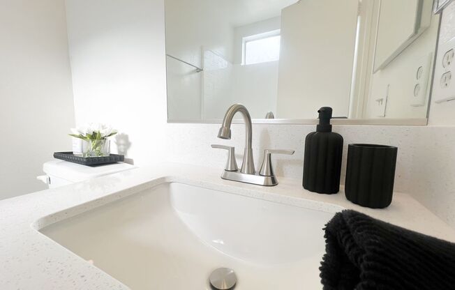 Studio, 1 bath, 498 sqft, $1,495, Unit 0012
