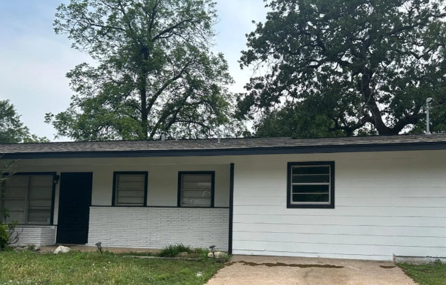 1203 EDGEWOOD AVE